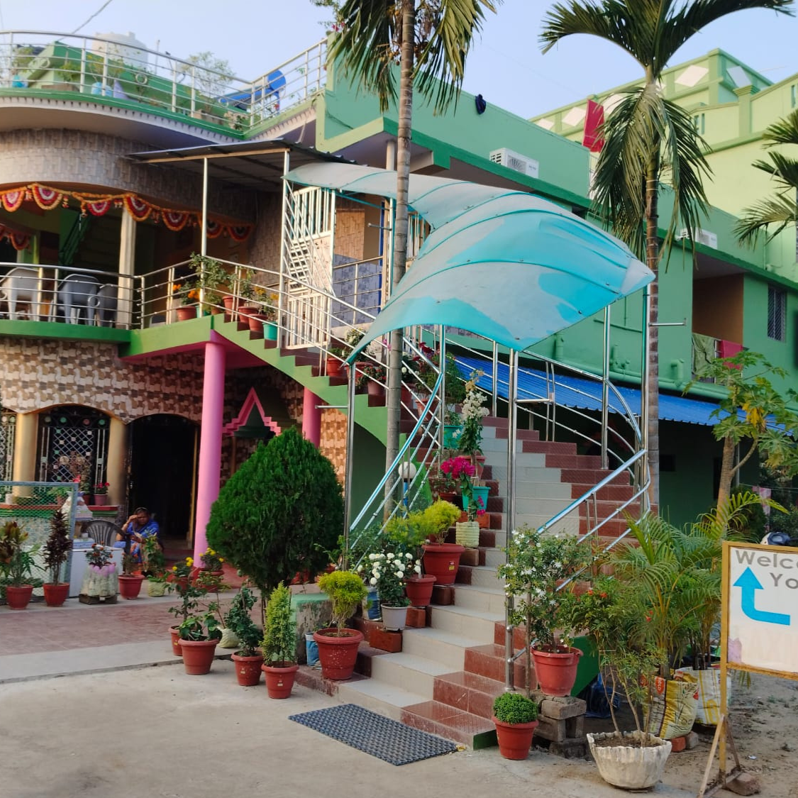 Panchalingeshwar, Balasore Laxmi Hotel